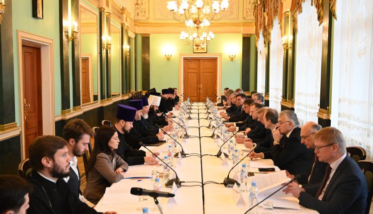 Μόσχα:-Για-27η-φορά-στο-ίδιο-τραπέζι-Εκκλησία-και-Ρωσικό-ΥΠΕΞ