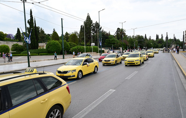 48ωρη-απεργία-στα-ταξί-στις-5-και-6-Νοεμβρίου