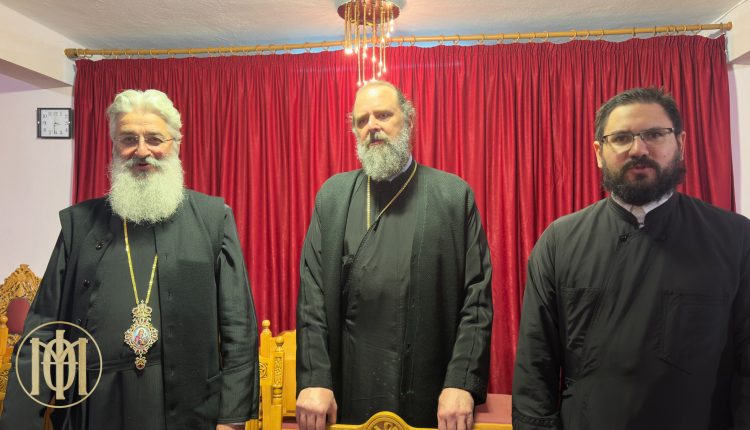 Ο-Μητροπολίτης-Αλεξανδρουπόλεως-ομάδα-προσκυνητών-στη-Μητρόπολη-Θεσσαλονίκης