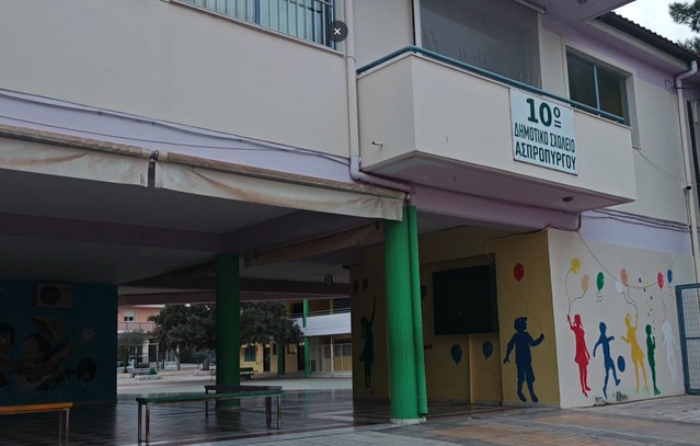 «Ήταν-ένα-παιδάκι-κάτω,-του-έκαναν-ΚΑΡΠΑ,-κάποιοι-έκλαιγαν»-λέει-αυτόπτης-μάρτυρας-για-τον-θάνατο-της-10χρονης-στον-Ασπρόπυργο