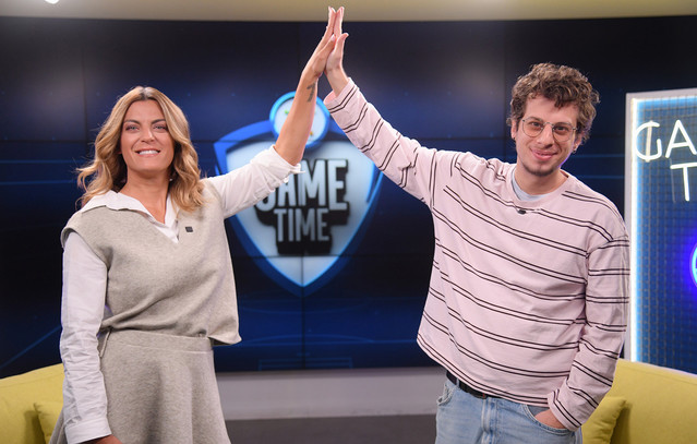 Ο-Βαγγέλης-Δαούσης-στο-ΟΠΑΠ game-time:-Η-βουτιά-σε-παγωμένη-πισίνα-και-ο-Κριστιάνο-Ρονάλντο