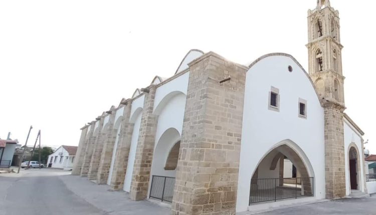 Θεία-Λειτουργία-στον-Ιερό-Ναό-Αγίου-Γεωργίου-Πραστειού-στην-κατεχόμενη-Αμμόχωστο-το-Σάββατο