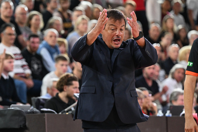 Αινιγματικός-ο-Εργκίν-Αταμάν-για-μεταγραφή-σέντερ:-«Θα-δούμε»