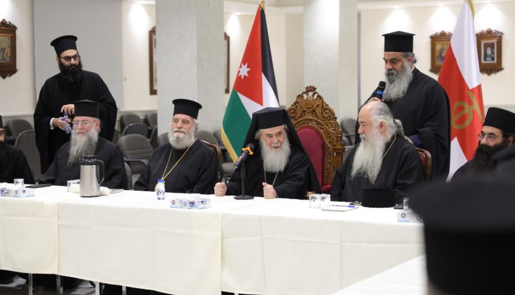 Συνάντηση-Πατριάρχη-Ιεροσολύμων-με-ιερείς-ενοριών-στο-Αμμάν-της-Ιορδανίας
