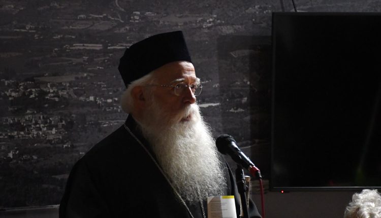 Δημητριάδος-Ιγνάτιος:-«Να-μη-ζήσουν-ποτέ-τα-παιδιά-μας-τα-σκοτάδια-του-παρελθόντος»