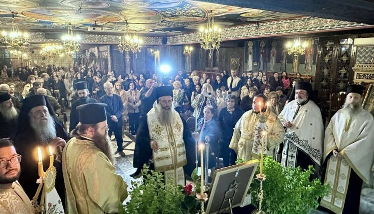 Υποδοχή-Ιερού-Λειψάνου-του-Οσίου-Γεωργίου-του-Καρσλίδη-στην-Κατερίνη