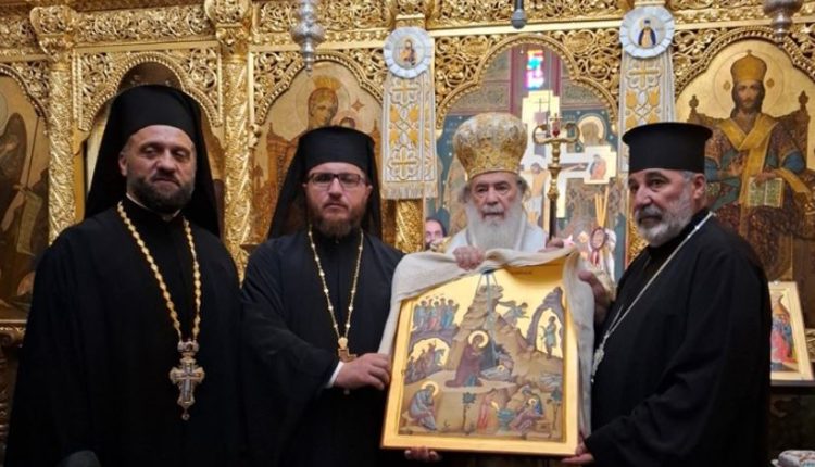 Ο-Πατριάρχης-Ιεροσολύμων-στην-Αντιπροσωπεία-του-Πατριαρχείου-Ρουμανίας-στους-Αγίους-Τόπους