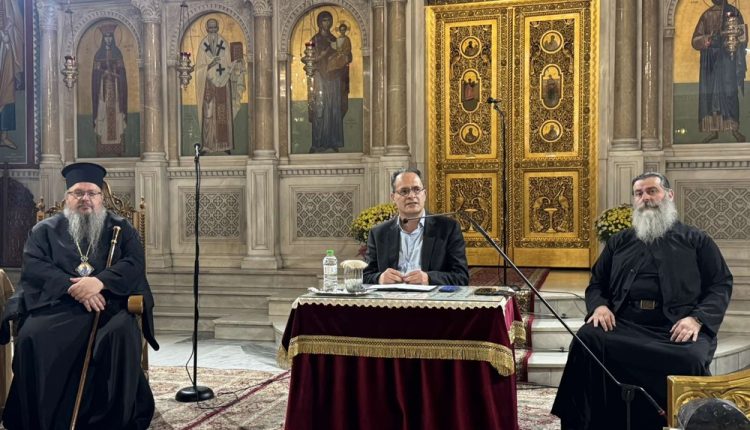 Ο-Ψυχίατρος-Παύλος-Νταφούλης-ομιλητής-στη-Σχολή-Γονέων-και-Οικογενείας-του-Μητροπολιτικού-Ναού-Αγίου-Αχιλλίου-Λαρίσης