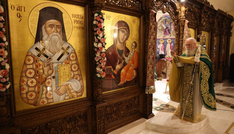 Η-πανήγυρη-της-Ιεράς-Μονής-Αγίου-Νεκταρίου-στο-Τρίκορφο-Φωκίδος