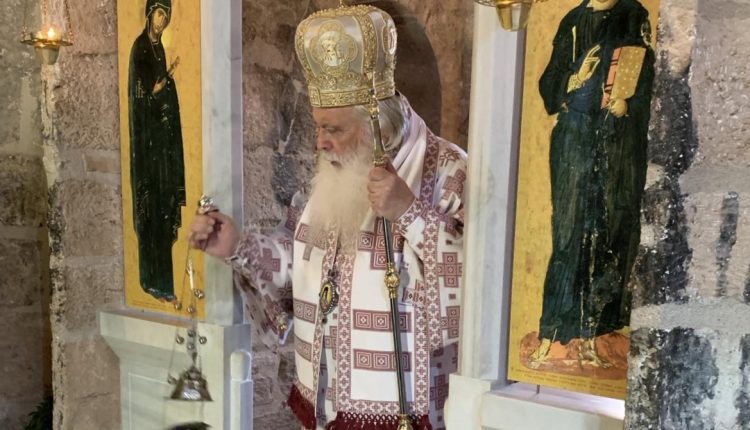 Ο-Μητροπολίτης-Αργολίδας-στο-Λυγουριό-για-τον-Άγιο-Ιωάννη-τον-Ελεήμονα