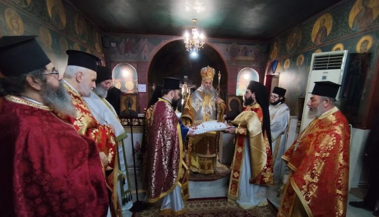 Όρθρος-και-Θεία-Λειτουργία-στον-πανηγυρίζοντα-ΙΝ.-Αγίου-Μηνά-Καρδίτσης