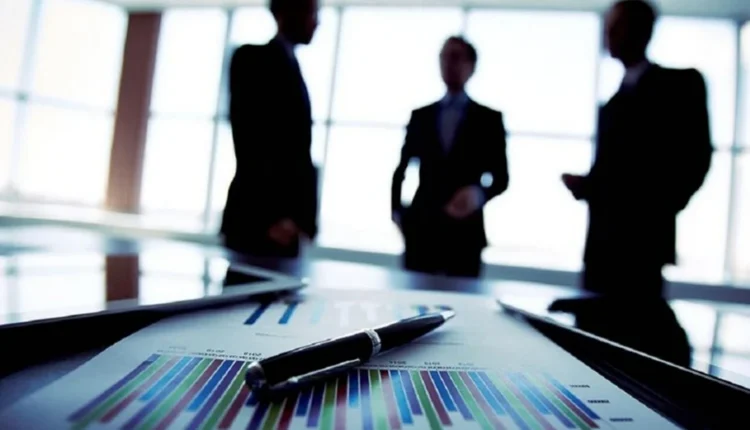 Ελλάδα:-Ο-δεύτερος-χαμηλότερος-μέσος-μισθός-στην-ΕΕ