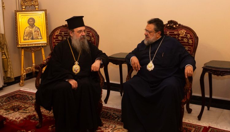 Ευχές-στον-εορτάζοντα-Μητροπολίτη-Μεσσηνίας-Χρυσόστομο