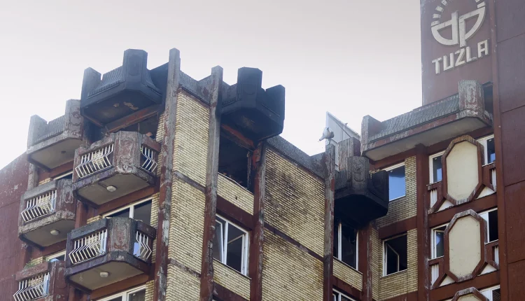 Στους-15-οι-νεκροί-από-τη-φονική-πυρκαγιά-σε-οίκο-ευγηρίας-στη-Βοσνία