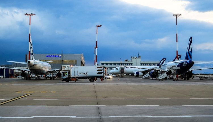 Ελ.-Βενιζέλος:-Συνελήφθησαν-2-αλλοδαποί-για-εισαγωγή-44-κιλών-ακατέργαστης-κάνναβης