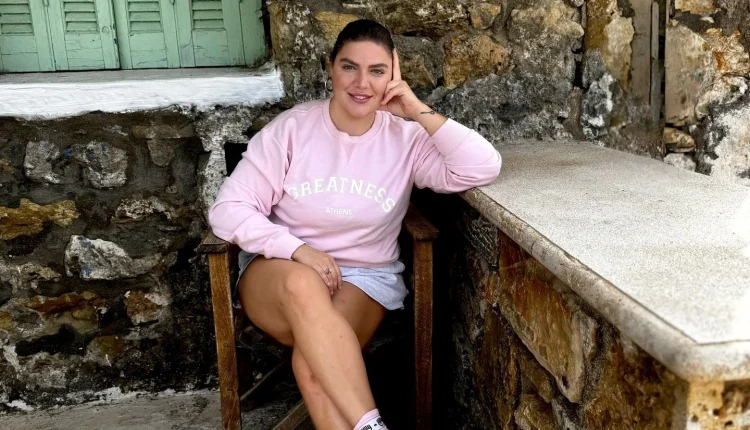 Αμηχανία-on-camera-για-τη-Δανάη-Μπάρκα