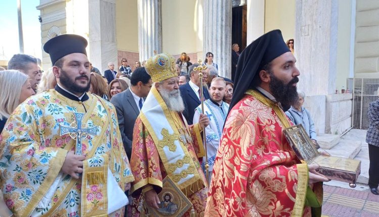 Οι-Υδραίοι-του-Πειραιά-τίμησαν-τον-Άγιο-Νεομάρτυρα-Κωνσταντίνο