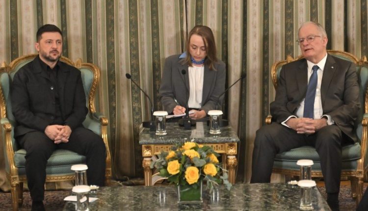 Κ-Τασούλας-σε-Β.-Ζελένσκι:-Στηρίζουμε-την-Ουκρανία-σε-όλα-τα-επίπεδα