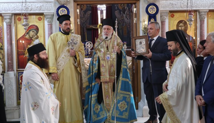 Ο-Σύρου-Δωρόθεος-συναντήθηκε-με-τους-εν-Αθήναις-Σεριφίους