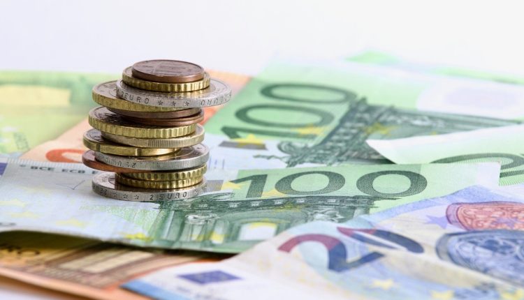 Χρέος:-Η-Ελλάδα-«σβήνει»-από-τώρα-δόσεις-του-2033–2041,-προεξοφλεί-5,29-δισ.-τον-Δεκέμβριο