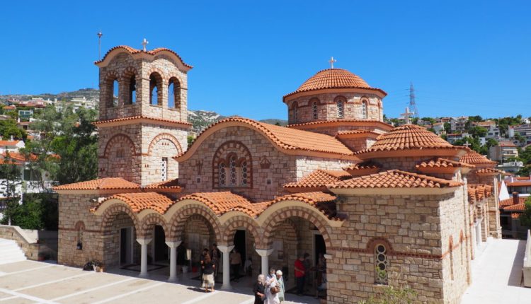 Αγρυπνία-για-την-εορτή-των-Εισοδίων-της-Θεοτόκου-στον-ΙΝ.-Αγίας-Παρασκευής-Νέας-Πεντέλης