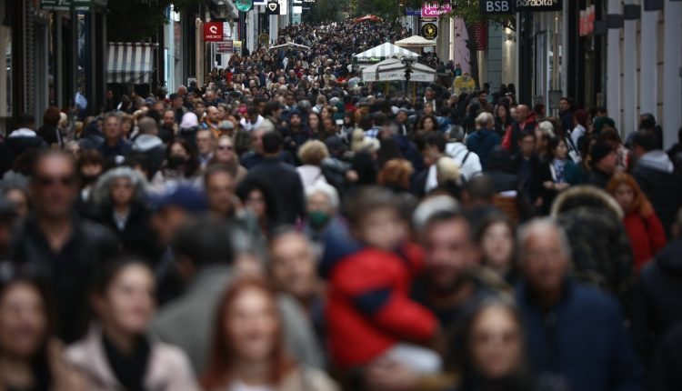 Συντάξεις:-Τα-τέσσερα-μέτρα-1,3-δισ.-ευρώ-που-θα-δώσουν-αυξήσεις