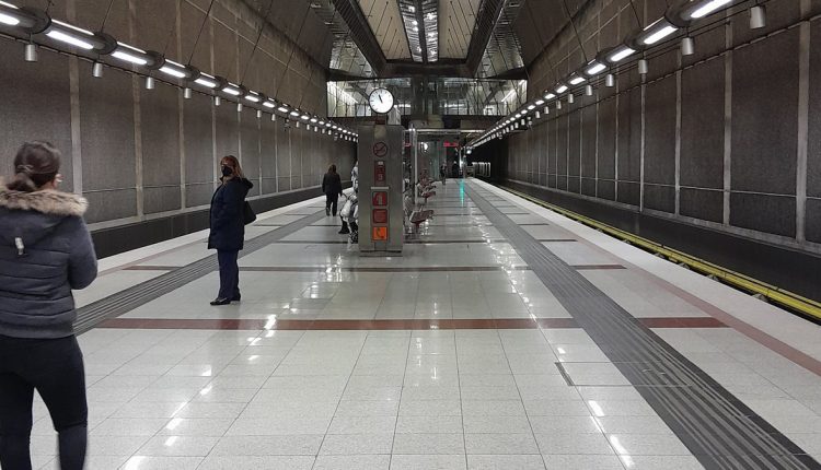 Μετρό:-Με-πρόβλημα-στην-ηλεκτροδότηση-οι-σταθμοί-σε-Δάφνη-και-Άγιο-Δημήτριο