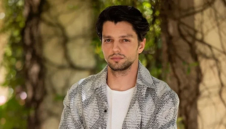 Αλέξανδρος-Πιεχόβιακ:-Ποιος-είναι-ο-«Χάρης-Καλλιγάς»