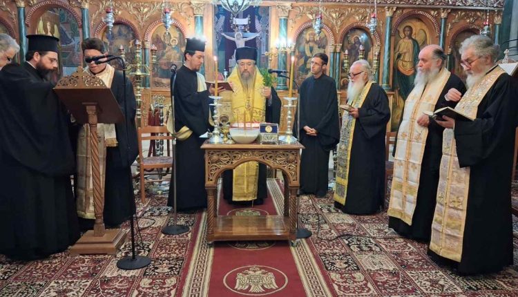 Το-Μυστήριο-του-Ιερού-Ευχελαίου-στον-Ιερό-Ενοριακό-Ναό-Κοιμήσεως-Θεοτόκου-Νυδριού-Λευκάδος