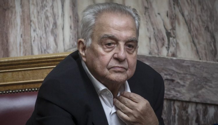 Πέθανε-ο-πρώην-υπουργός-του-ΣΥΡΙΖΑ-Αλέκος-Φλαμπουράρης