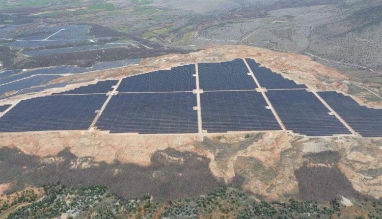 ΔΕΗ:-Στα-e1,7-δισ-τα-ebitda-εννεαμήνου-–-Επενδύσεις-e1,9-δισ.,-σε-ΑΠΕ-το-88%