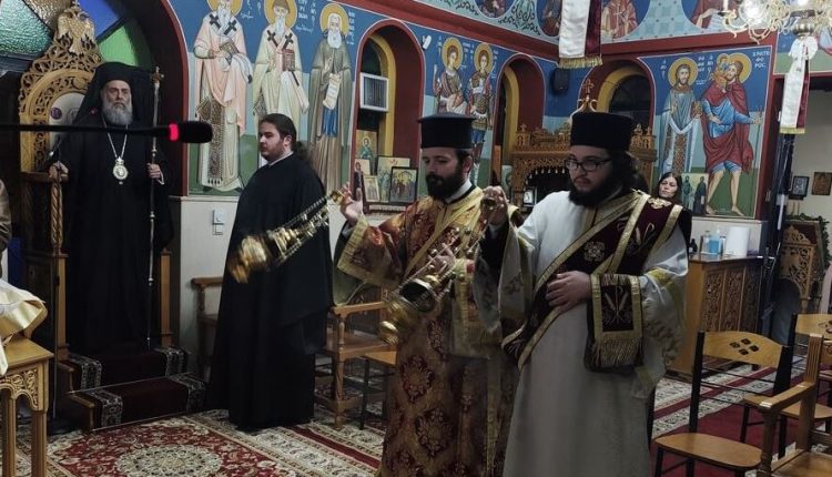 Εσπερινός-των-Αγίων-Αναργύρων-στο-Νοσοκομείο-Καρδίτσας:-Μήνυμα-πίστεως-για-τους-ασθενείς-και-τους-λειτουργούς-υγείας