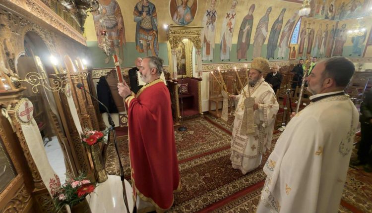 Ο-Μητροπολίτης-Ιωαννίνων-στον-εορτάζοντα-Ιερό-Ναό-Αγίων-Αναργύρων-στην-Ακρόπολη-του-Κάστρου