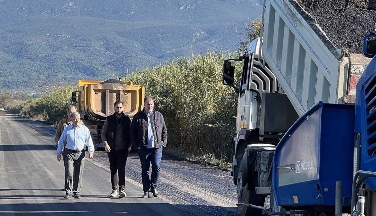 Αυτοψία-στο-έργο-βελτίωσης-της-οδικής-ασφάλειας-του-Ταμείου-Ανάκαμψης-από-την-Περιφέρεια-Πελοποννήσου