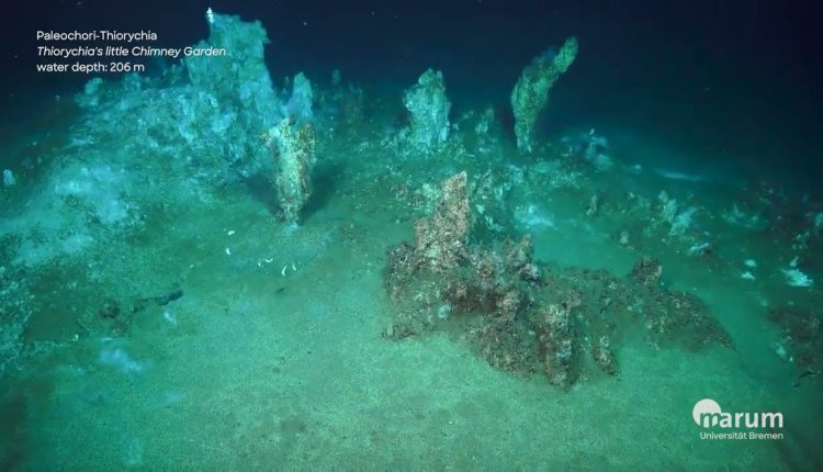 Εντοπίστηκαν-άγνωστα-μέχρι-σήμερα-υποθαλάσσια-υδροθερμικά-πεδία-στη-Μήλο