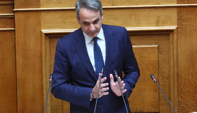 Παίρνει-επάνω-του-το-αγροτικό-ο-Μητσοτάκης