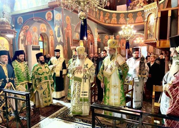 Δισαρχιερατική-Θεία-Λειτουργία-για-τον-Άγιο-Ελευθέριο-στη-Ν.-Ιωνία
