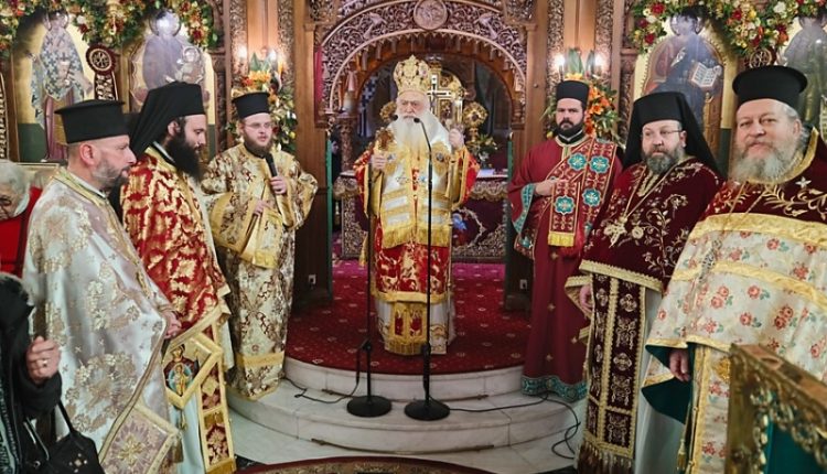 Λαμπρή-πανήγυρη-του-Ιερού-Ναού-Αγίου-Ελευθερίου-οδού-Αχαρνών