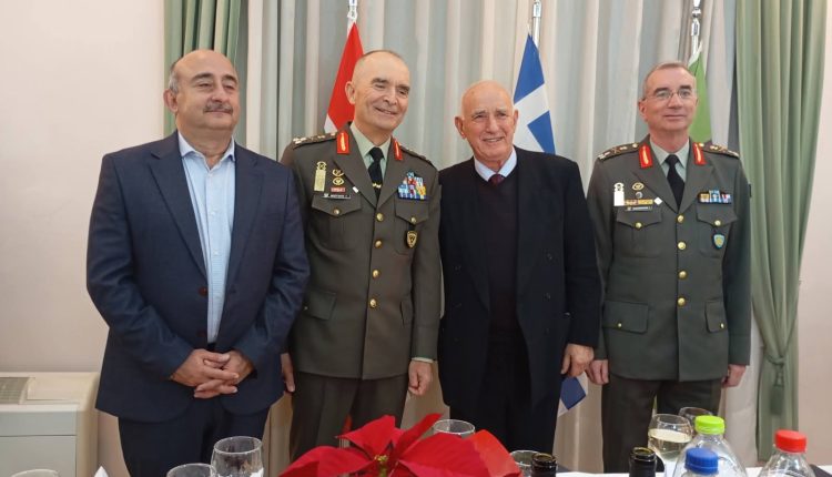 Το-Σωματείο-Ιεροψαλτών-Τρικάλων-στις-επετειακές-εκδηλώσεις-των-50-χρόνων-απο-την-ίδρυση-της-Σχολής-Υπαξιωματικών