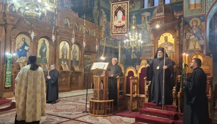 Ο-Μητροπολίτης-Μάξιμος-στον-ιερό-προσκυνηματικό-ναό-Πάργης-και-στον-Κατσικά-Ιωαννίνων