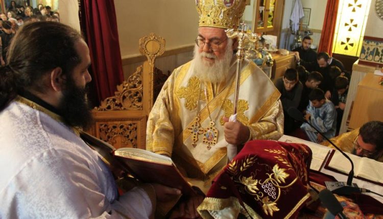 Πανηγυρική-Θεία-Λειτουργία-και-χειροτονία-στον-Άγιο-Σπυρίδων-Καματερού