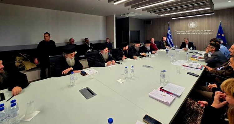 Δ.-Μακεδονία:-Συνάντηση-Περιφερειάρχη-με-τους-Μητροπολίτες