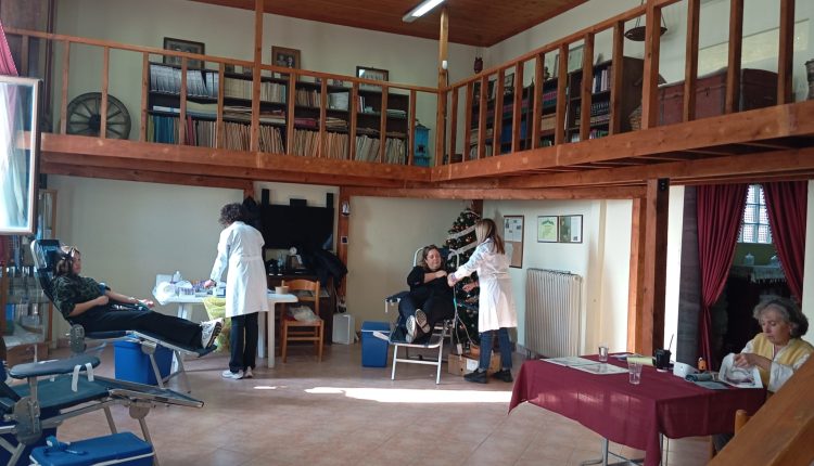 Μεγάλη-ανταπόκριση-στην-αιμοδοσία-του-Ιερού-Ναού-Κοιμήσεως-της-Θεοτόκου-Σάρτης