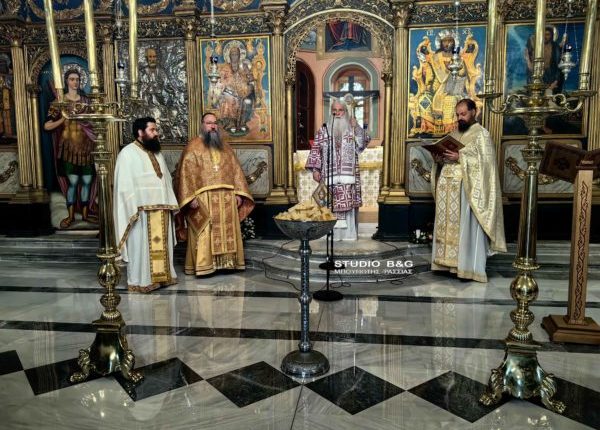 Αρχιερατική-θεία-λειτουργία-για-τους-προστάτες-του-πυροσβεστικού-Σώματος-στον-Αγιο-Νικόλαο-Ναυπλίου