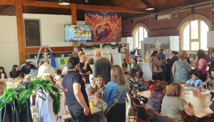 Η-Ιερά-Επισκοπή-Αδελαΐδος-διοργάνωσε-την-πρώτη-της-χριστουγεννιάτικη-αγορά