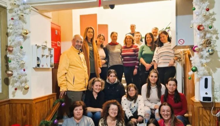 Χριστουγεννιάτικο-στόλισμα-Γηροκομείου-Λέρου