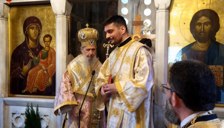 Χειροτονία-Διακόνου-στην-ΙΜ.-Ασωμάτων-Πετράκη-(ΦΩΤΟ)