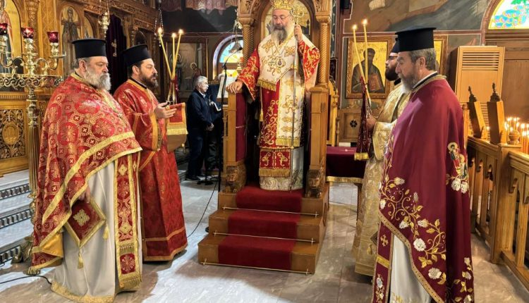 Προεόρτια-των-Χριστουγέννων-στον-Ιερό-Ναό-Αγίων-Τεσσάρων-Μαρτύρων-της-πόλεως-Ρεθύμνης