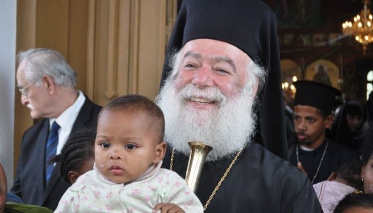 Ο-Πατριάρχης-Θεόδωρος-στέλνει-σήμερα-ζωντανά-από-το-pemptousia-fm-το-μήνυμα-των-Χριστουγέννων-από-την-Αλεξάνδρεια