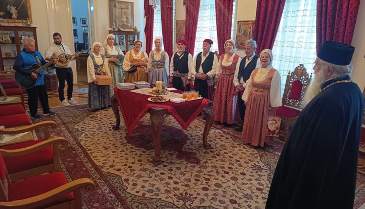 Πλημμύρισε-από-παιδικές-φωνές-το-Μητροπολιτικό-Μέγαρο-στη-Σάμο